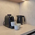 Apartment Towarowa Flowers Apartment, Free Parking, Air-conditioning, Self Check-in 24h *