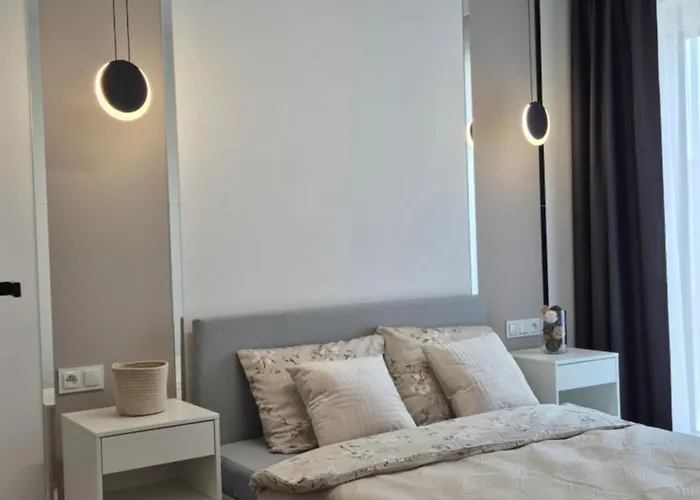 Towarowa Flowers Apartment, Free Parking, Air-conditioning, Self Check-in 24h Apartament *